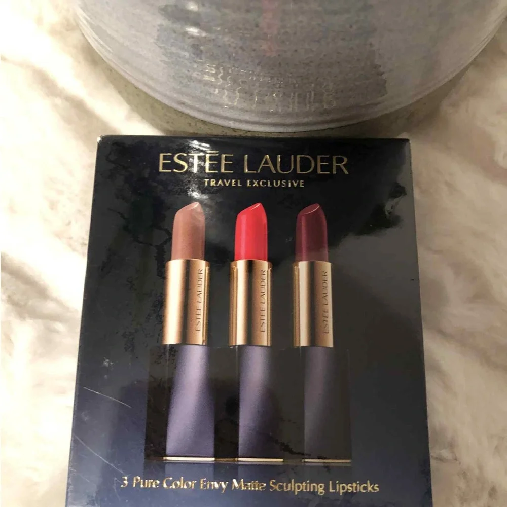 ❤️SALE❤️✨🆕✨Brand New Estee Lauder Trio Collection